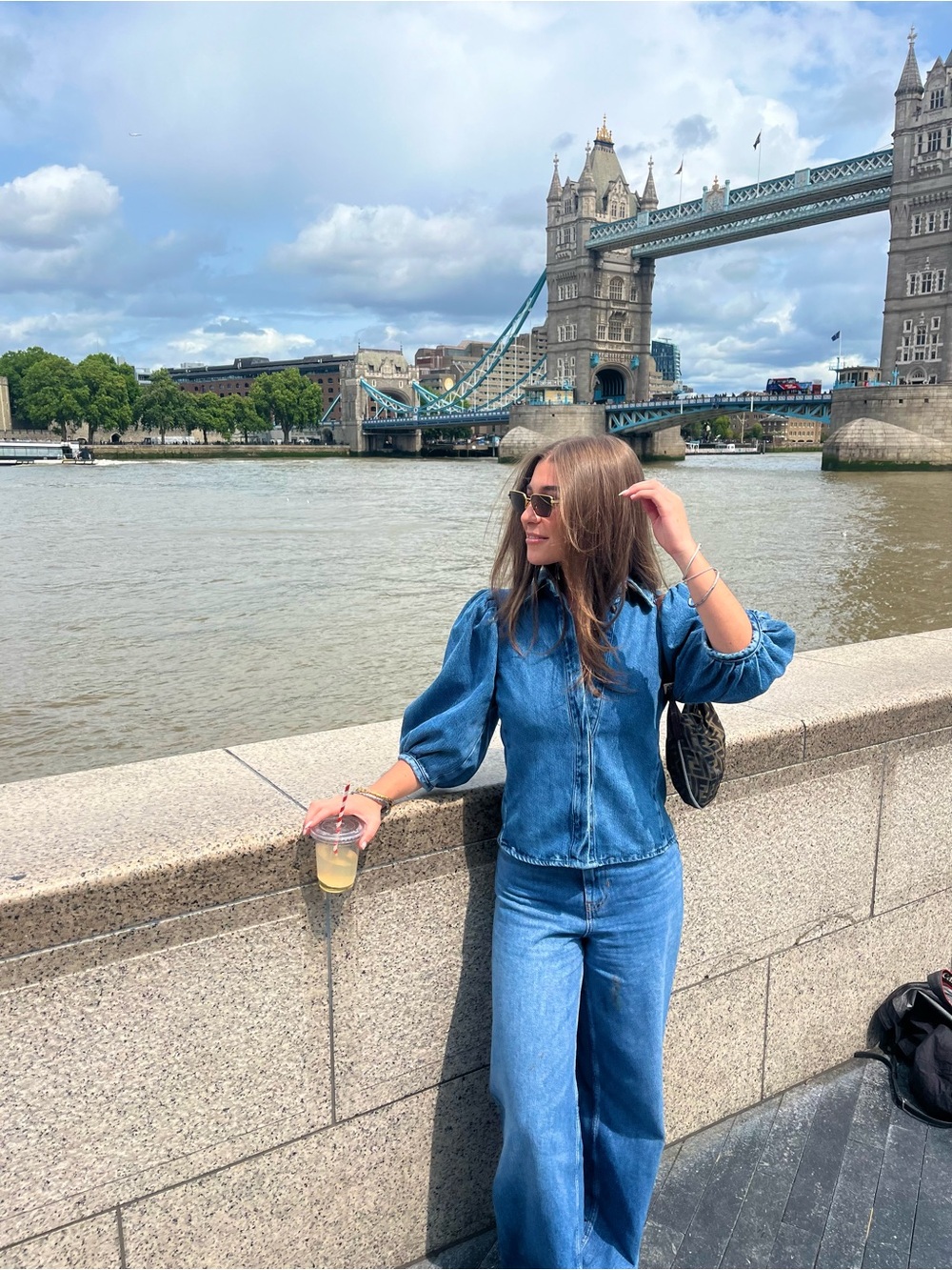 Zara Medium Blue Denim Puff-Sleeve Jacket for Woman with Matching Jean Set - Picture 3 of 7